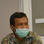 Sudarsono dosen Departemen Fisika FSAD ITS SURABAYA