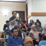 mahasiswa departemen fisika FSAD ITS Surabaya