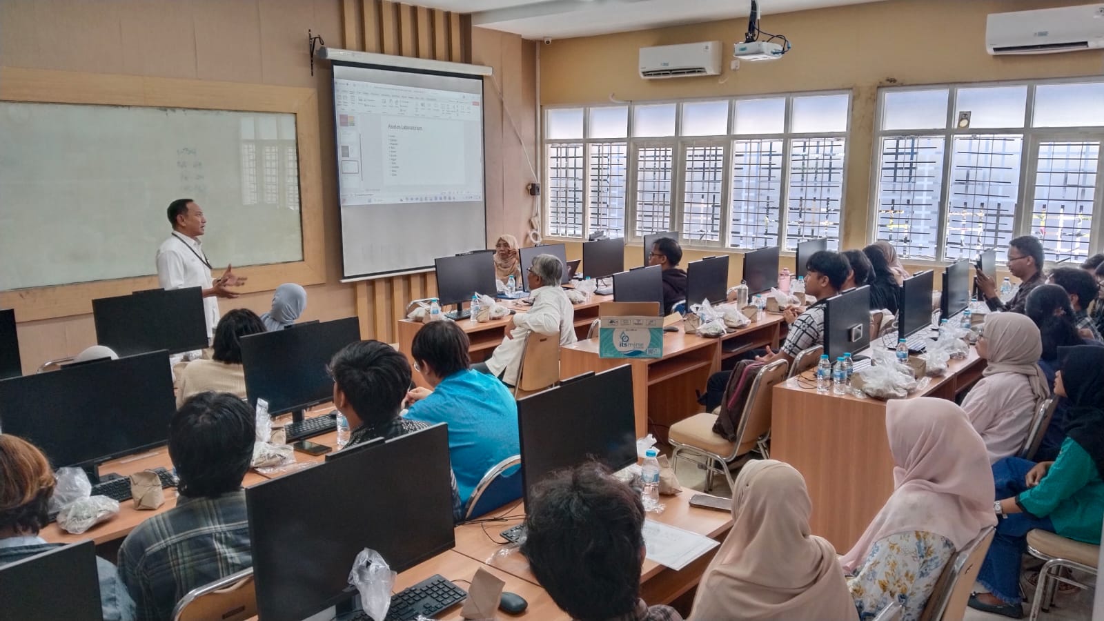 Sosialisasi Kegiatan Lab. Pemodelan dan Simulasi