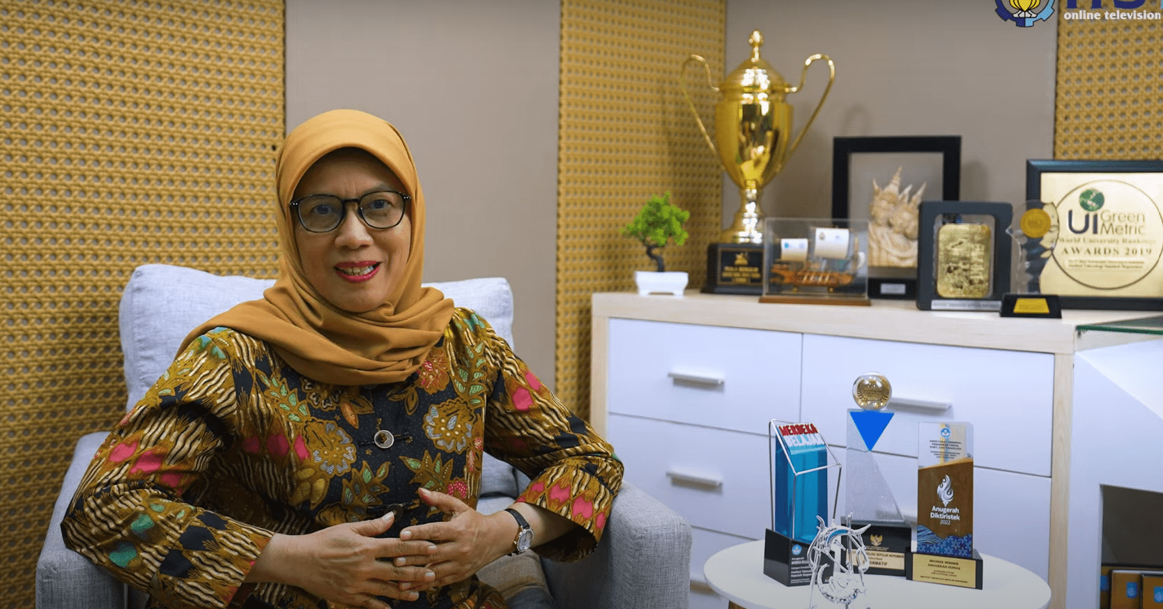 Gambar Kepala Kantor Penjamin Mutu (KPM) ITS Prof Dr Ir Sri Gunani Partiwi MT