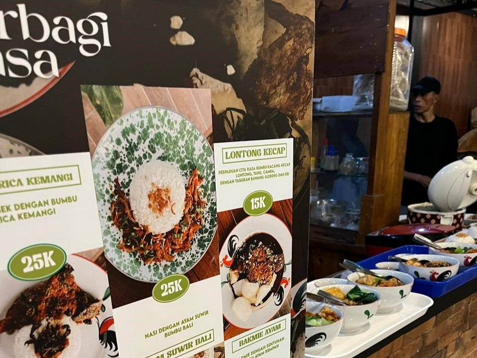 UMKM Berbagi Rasa ketika masih berjualan di tempat sewaan