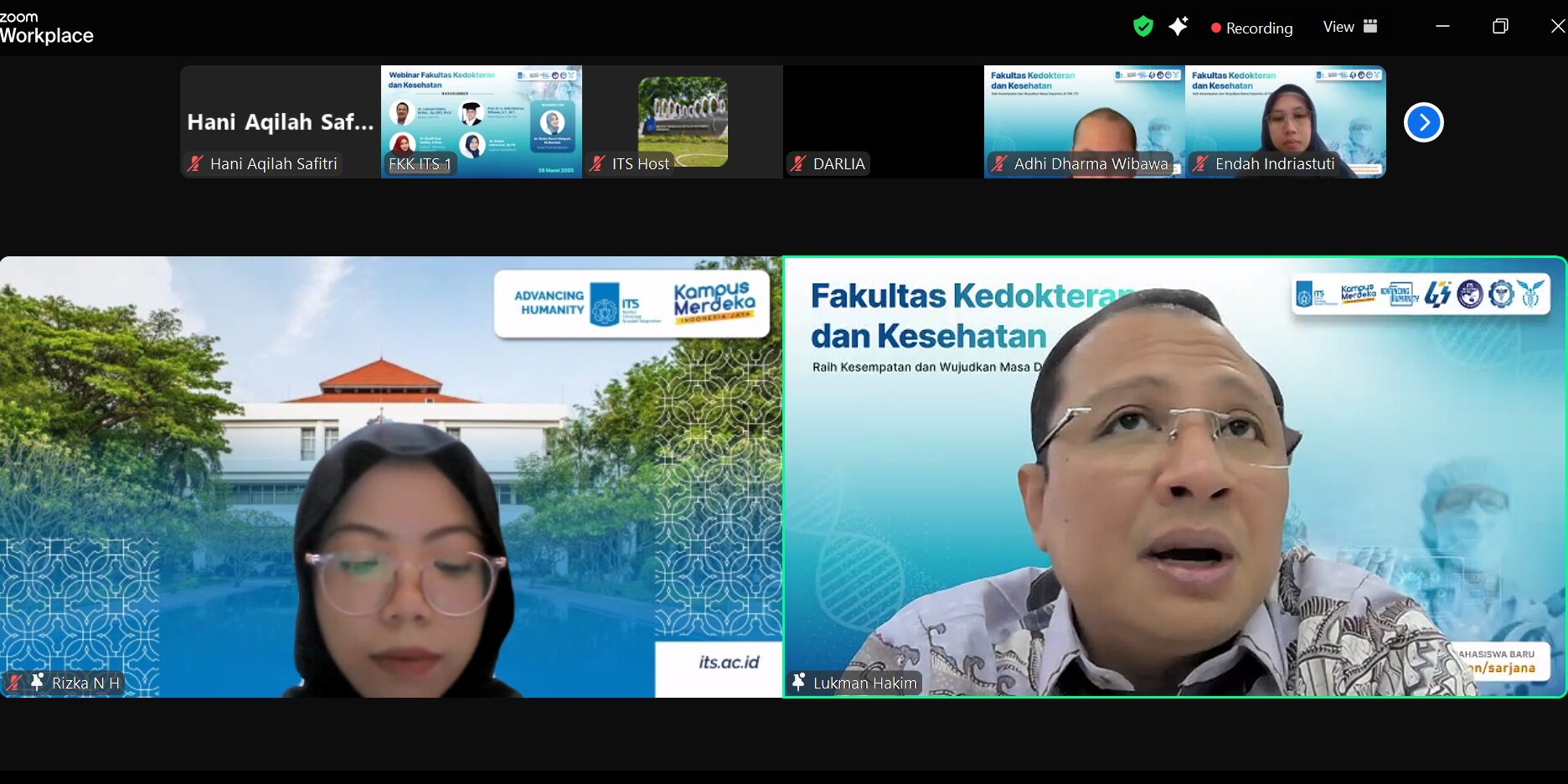 Dekan FKK ITS dr Lukman Hakim MKes Sp U(K) PhD saat memberikan sambutan pada webinar pengenalan Program Studi Kedokteran dan Teknologi Kedokteran ITS