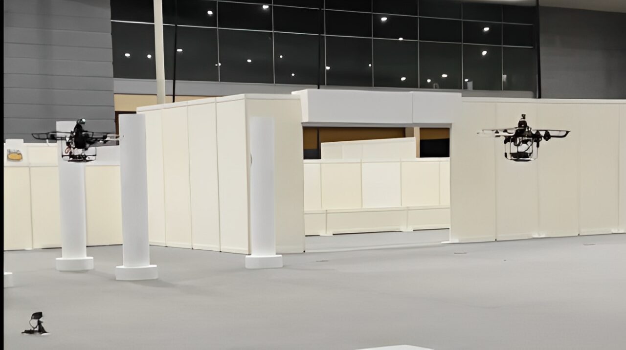 drone kategori D2 di arena kompetisi SAFMC 2025 