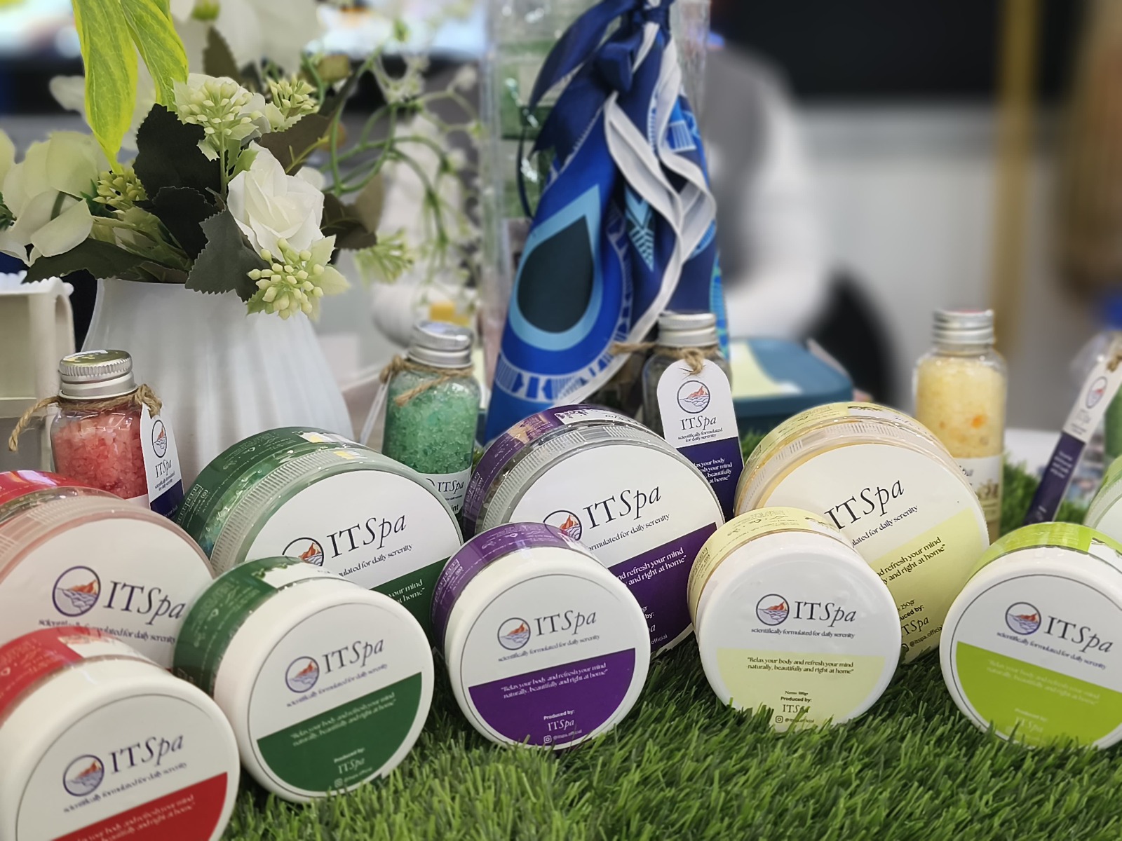 Produk ITSpa saat dipamerkan dalam Pameran Kampoeng Kreasi (PAKASI) ke-6 2025 di Royal Plaza Surabaya