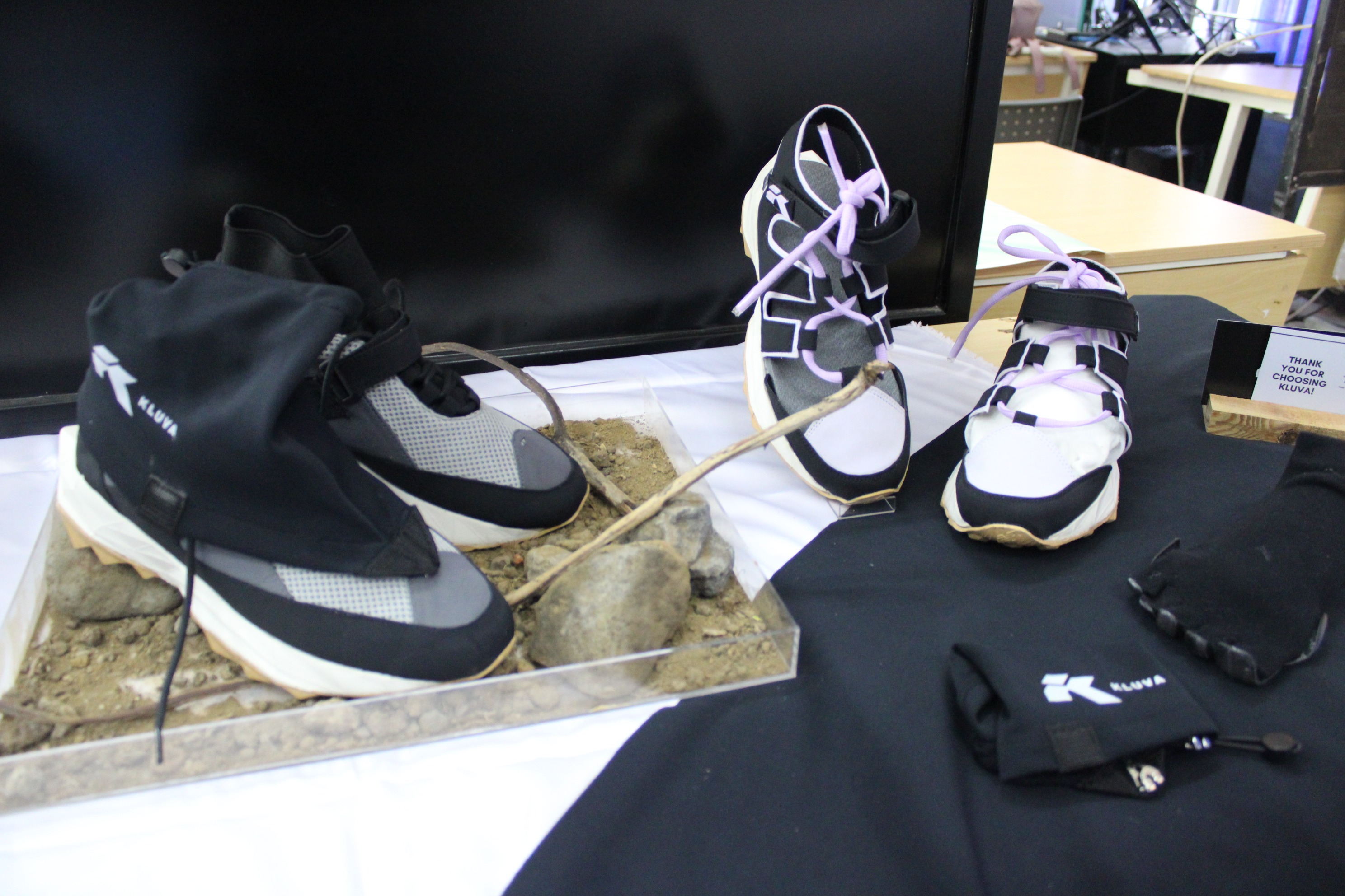 Salah satu hasta karya mahasiswa Despro ITS pada peminatan apparel yang turut dipertunjukan dalam pameran Tugas Akhir K3