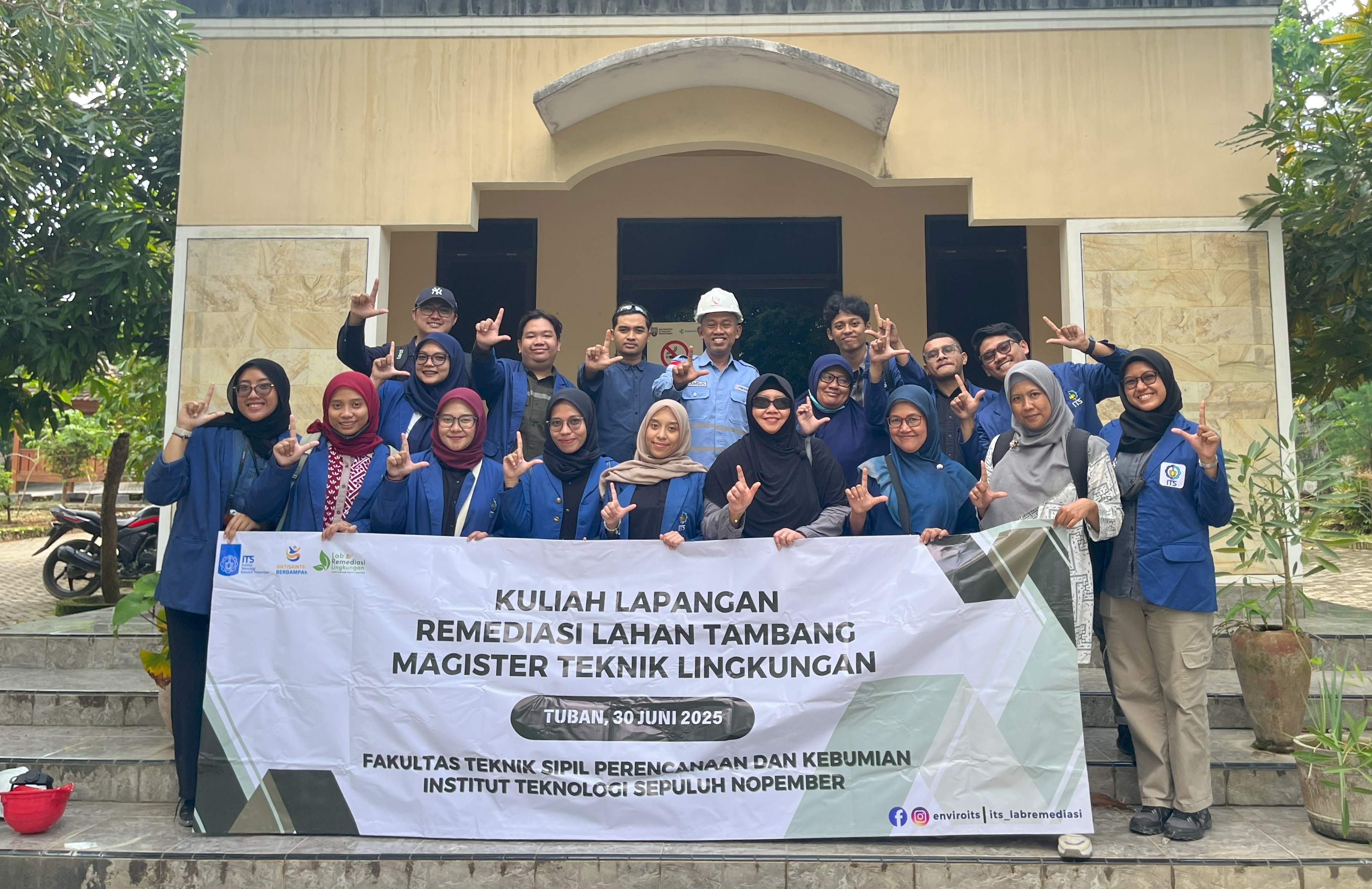 Kunjungan ke PT Sinar Asia Fortuna