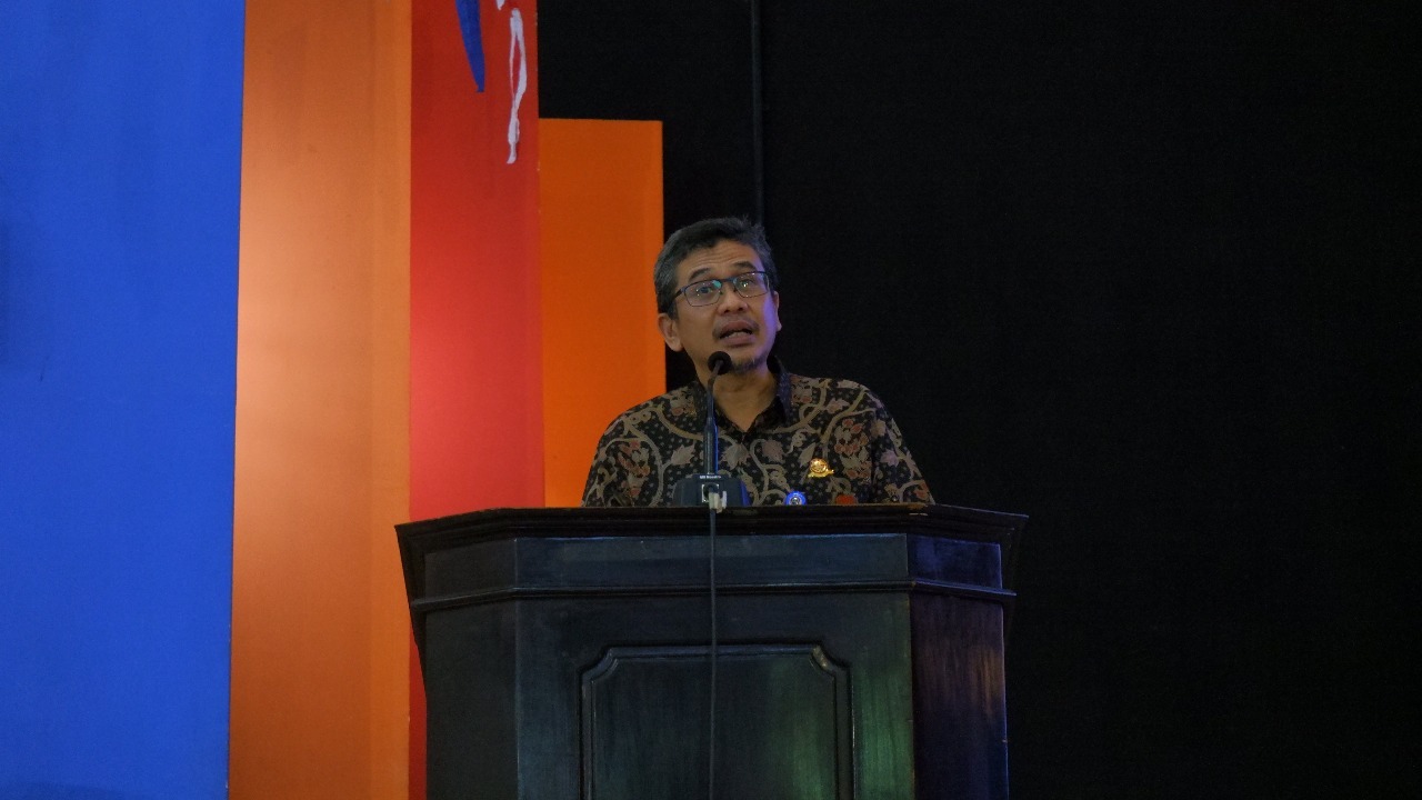 Kepala BPSDM Perhubungan Indonesia Dr Djarot Tri Wardhono ST MT turut memberikan sambutan pada kegiatan Hibah iStow dari ITS di Auditorium Politeknik Pelayaran Surabaya