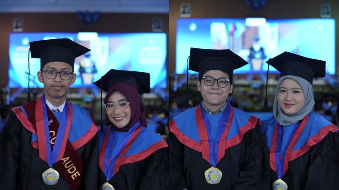 (dari kiri) Dr Benazir Imam Arif Muttaqin ST MT, Dr Anindya Rachma Dwicahyani ST MT, Muhammad Bilal Teguh ST MT, dan Bilqis Hanifah Inas ST MT saat mengikuti prosesi Wisuda ke-132 ITS di Grha Sepuluh Nopember ITS