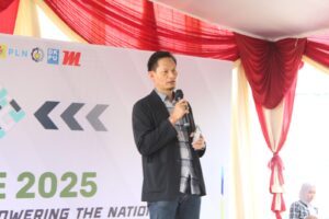 Dekan Fakultas Teknologi Industri dan Rekayasa Sistem (FTIRS) ITS Prof Ir Juwari ST MEng PhD saat memberikan sambutan di tahap penentuan PLN ICE 2025