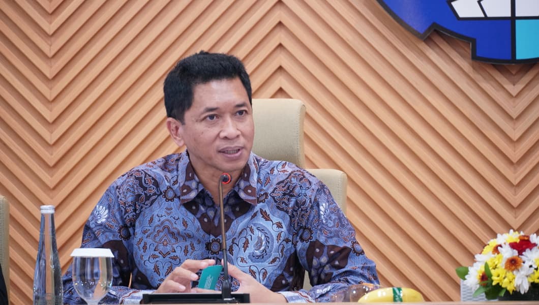 Rektor ITS Prof Dr (HC) Ir Bambang Pramujati ST MSc Eng PhD menyambut antusias kerja sama dengan PT BSI