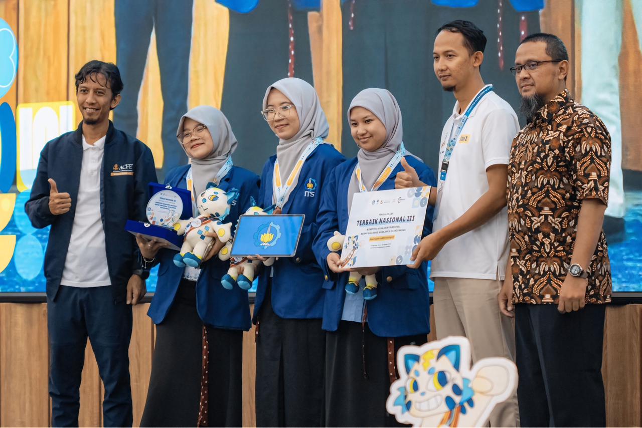 Tim ALME ITS usai diumumkan sebagai Juara 3 Nasional bidang Audit Investigatif KBMK 2025