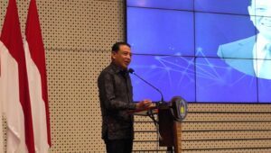 Vice Director Market Development PT Bursa Efek Indonesia Dedy Priadi saat memberikan sambutannya pada peresmian Galeri Investasi Vokasi ITS