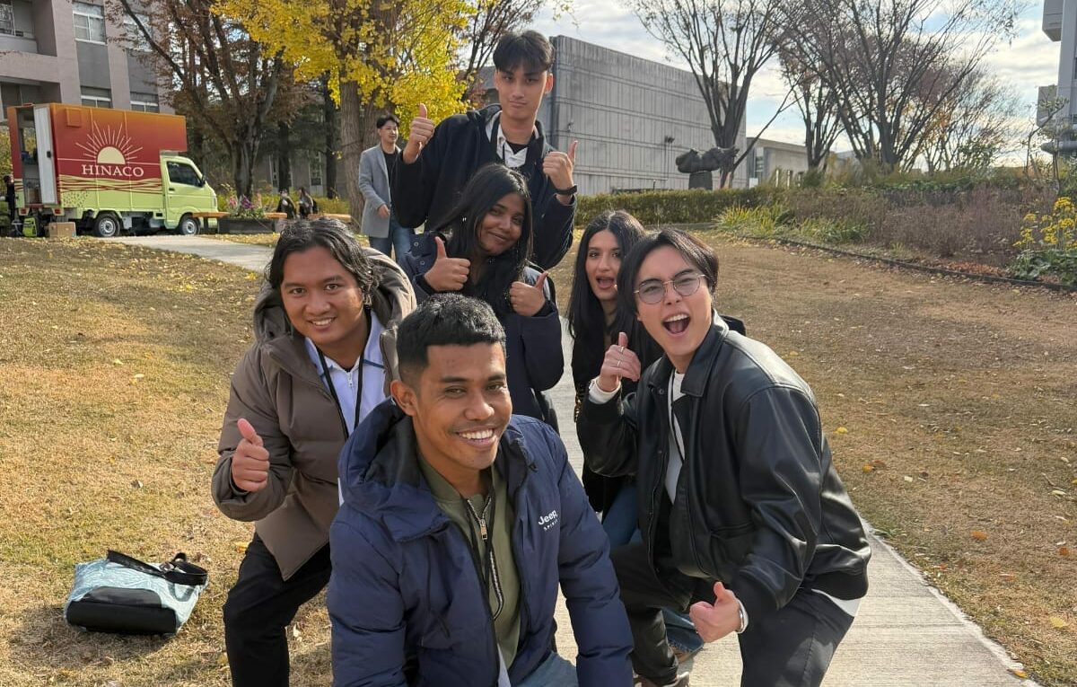 Riva Rizkiana Ramadhani bersama rekan-rekannya saat mengikuti GPBL di SIT Jepang
