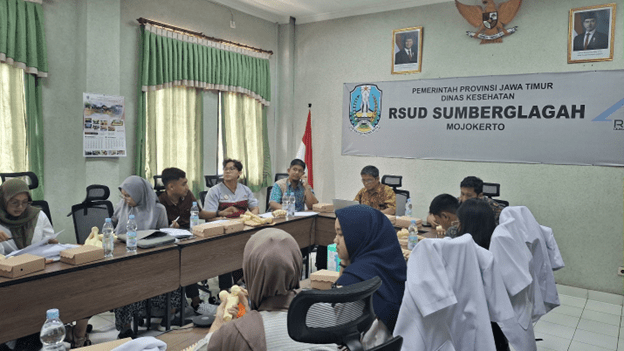 Tim Polyurethane ITS RSUD Sumber Glagah
