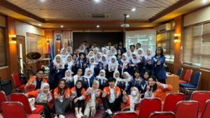 Volunteer VISDEV sangat bersemangat dalam mengikuti kegiatan Welcome Party dan Upgrading