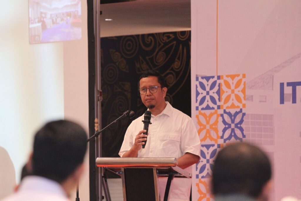Assistant Manager of Pertamina EP Region 3 Zone 9 Adhy Prasetya ST said that all members of IKA ITS Balikpapan are ready to become collaborators and respondents for QS WUR ITS to strengthen reputation indicators.