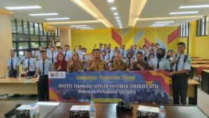 VISIT TO VOCATIONAL SCHOOL 10 MALANG