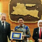 Kenalkan Teknologi Kapal Cepat, ITS - Rusia Audiensi dengan Gubernur Jatim