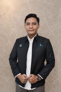 Ady Febrisutisyanto, S.Mat., M.Aktr