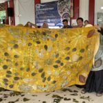 ITS Dorong Santripreneur Lewat Ecoprint Ramah Lingkungan