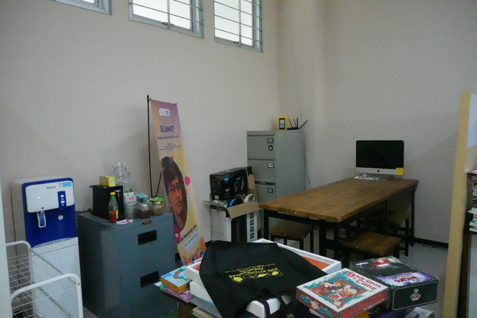 Ruang Dosen - Desain Komunikasi Visual