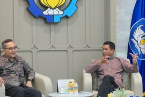 Bambang Pramujati dan Mukhammad Najib Berbincang penguatan peran perguruan tinggi