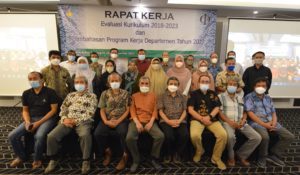personnel department of physics fsad its surabaya