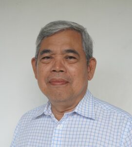 Prof. Dr. Suasmoro Departemen Fisika FSAD ITS Surabaya