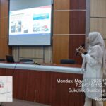Seminar Seninan Linda Sylvia dosen Departemen Fisika FSAD ITS Surabaya