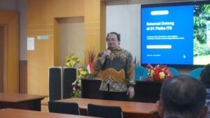 Pemaparan Dr. Lila Yuwana Kepala Departemen Fisika FSAD ITS Surabaya