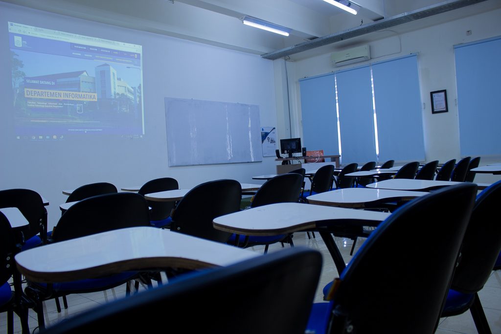  Ruang  Kelas  Departemen Informatika