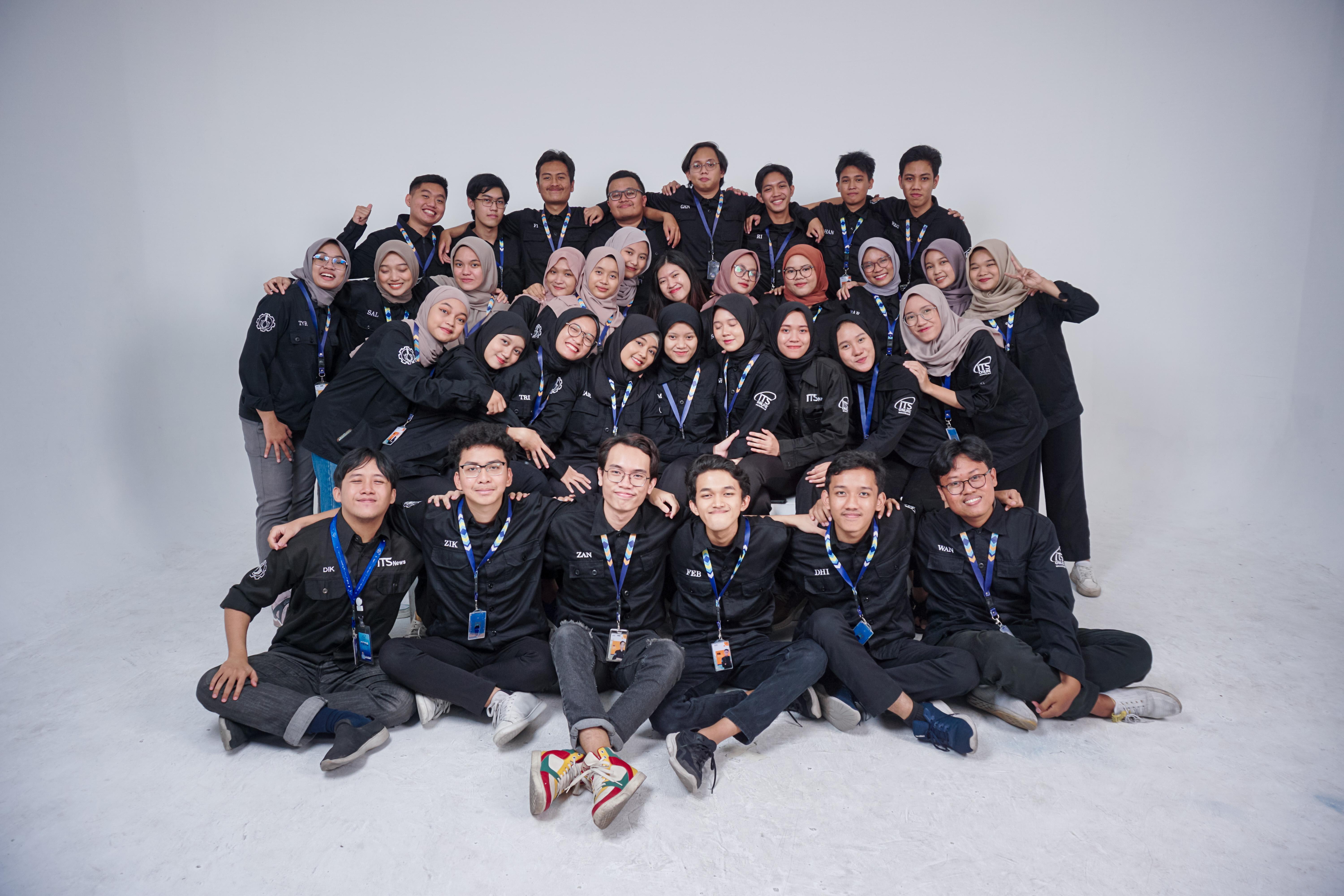 Kru ITS Online kepengurusan tahun 2023