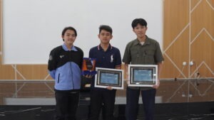 Semangat Tanpa Batas Jadi Kunci! SMKN 2 Surabaya Raih Juara di OlimpIT ARA 6.0