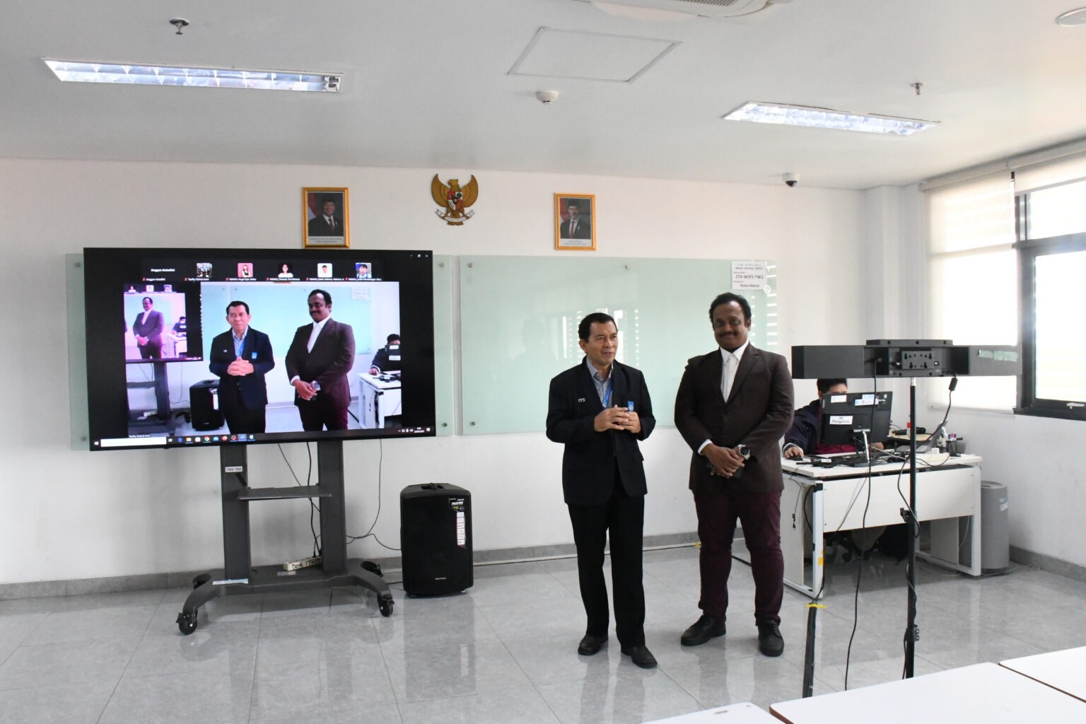 ITS dan APTIKOM Jatim Gelar Workshop Internasional untuk Dorong Publikasi Scopus dan H-index dosen