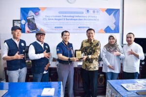 Departemen Teknologi Informasi ITS Latih 55 Guru SMAN 5 Surabaya Manfaatkan AI dalam Pembelajaran
