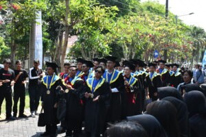 DTI ITS Celebrates the Achievements and Innovations of 40 Graduates at the 134th Graduation Ceremony
