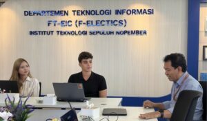 International Students Present Internship Progress and Research Plans at ITS’s DTI