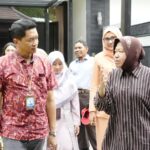 Kunjungi ITS, Risma Tawarkan Strategi Penanganan Banjir dan Penghijauan