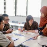 Asah Kecakapan Berbahasa Asing, UPBG ITS Rutin Gelar FLC