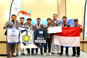 Ungguli MIT, Tim Barunastra ITS Raih Gelar “Grand Champion” Pada Kompetisi Internasional RoboBoat 2023