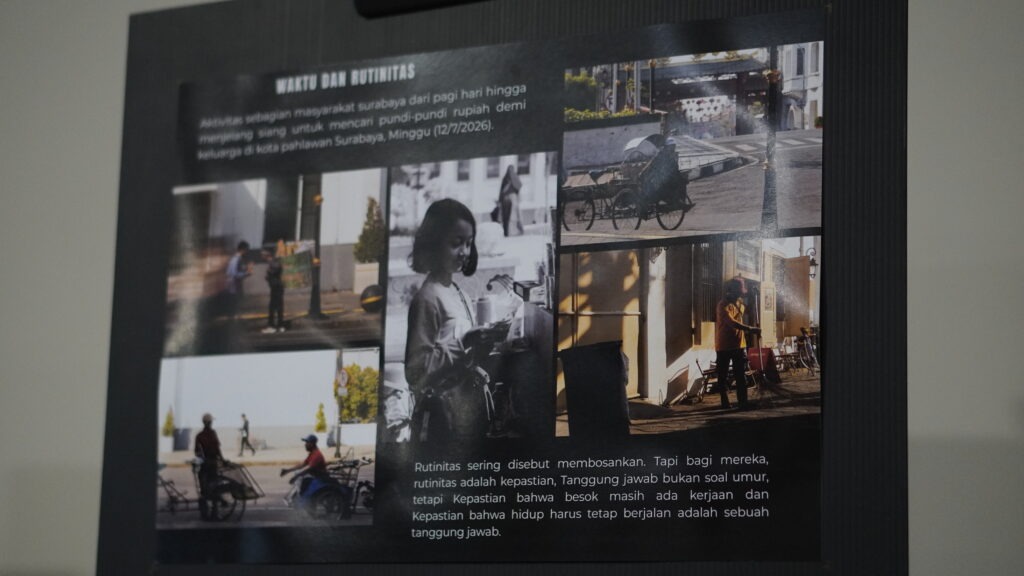 Salah satu karya orisinal hasil cetak peserta yang dipajang pada pameran bersama Peksimida Jatim 2026 di DKV ITS