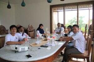 Rapat Kerja Dosen dan Tenaga Kependidikan Teknik Komputer ITS