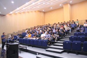 Kuliah Tamu Roadmap Softwawre Engineer Teknik Komputer ITS