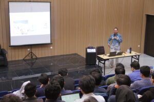 Guest Lecture Regional English Lengauage Office Teknik Komputer ITS