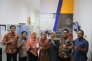 Kunjungan Dosen Universitas Diponegoro, Semarang 3 Teknik Komputer ITS