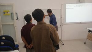 Pelatihan bahasa inggris Teknik Komputer ITS