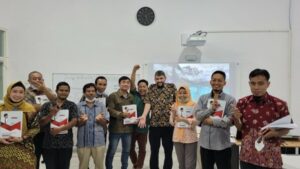 Pelatihan bahasa inggris Teknik Komputer ITS