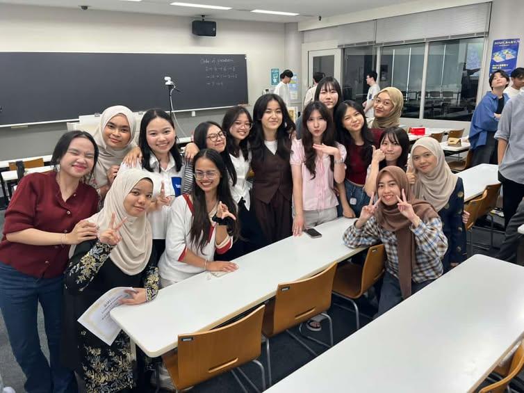 Global Project-Based Learning in Data Science 2025