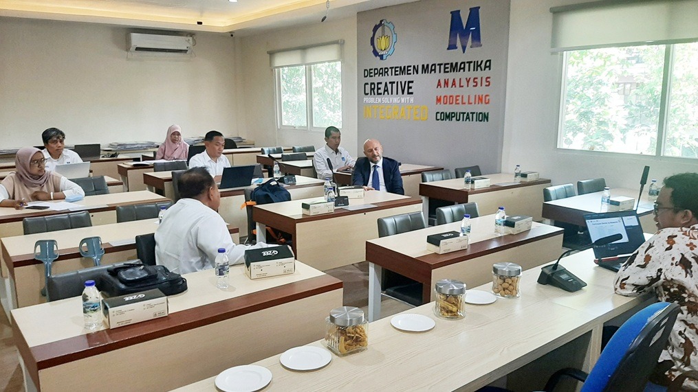 Memperluas Jejaring Global, Memperkuat Kolaborasi Akademik