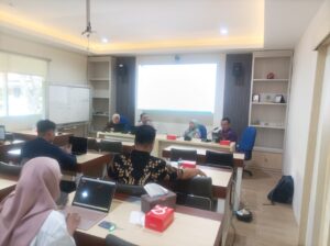 Strengthening Strategic Synergy, Department of Mathematics ITS and PT Pegadaian Hold FGD to Discuss MoU on Research and Education